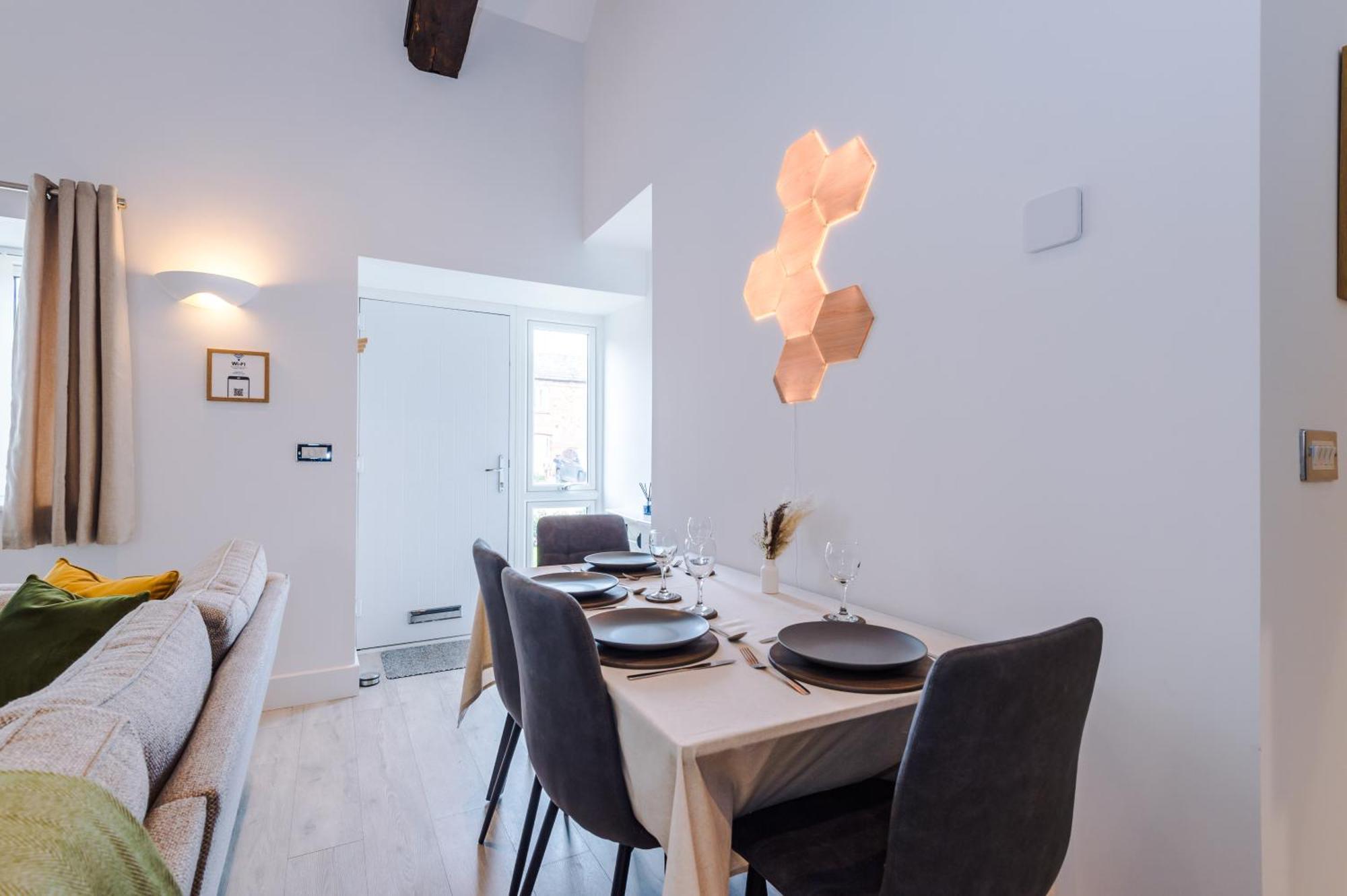Number 21: A Breathtaking Chester Cottage With Parking Mollington  Exterior photo